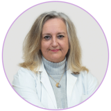 Dña. Ana María Fernández Fernández